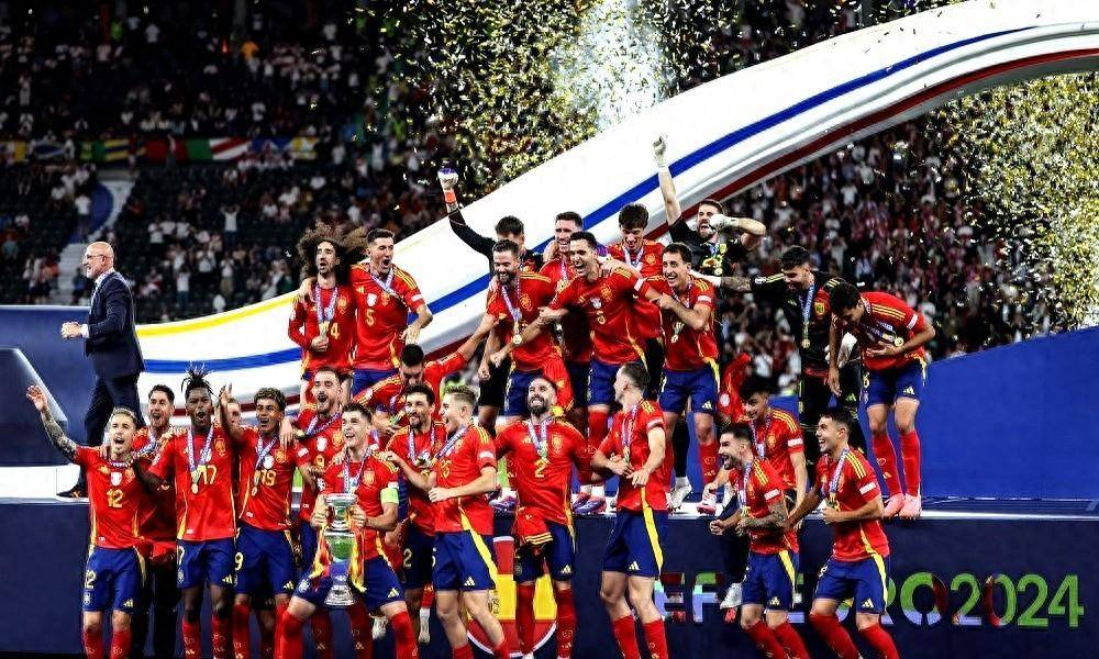 足球战术革新取得奇效，引发战术热潮