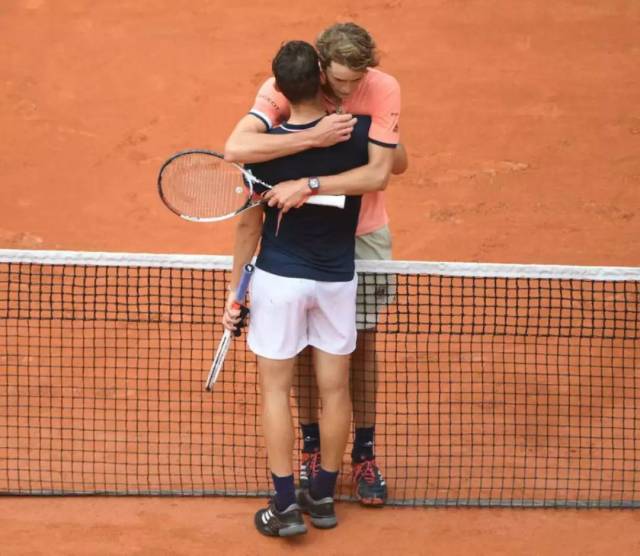 法网翻盘温网,蒂姆扛起全队 法网翻盘温网,蒂姆扛起全队