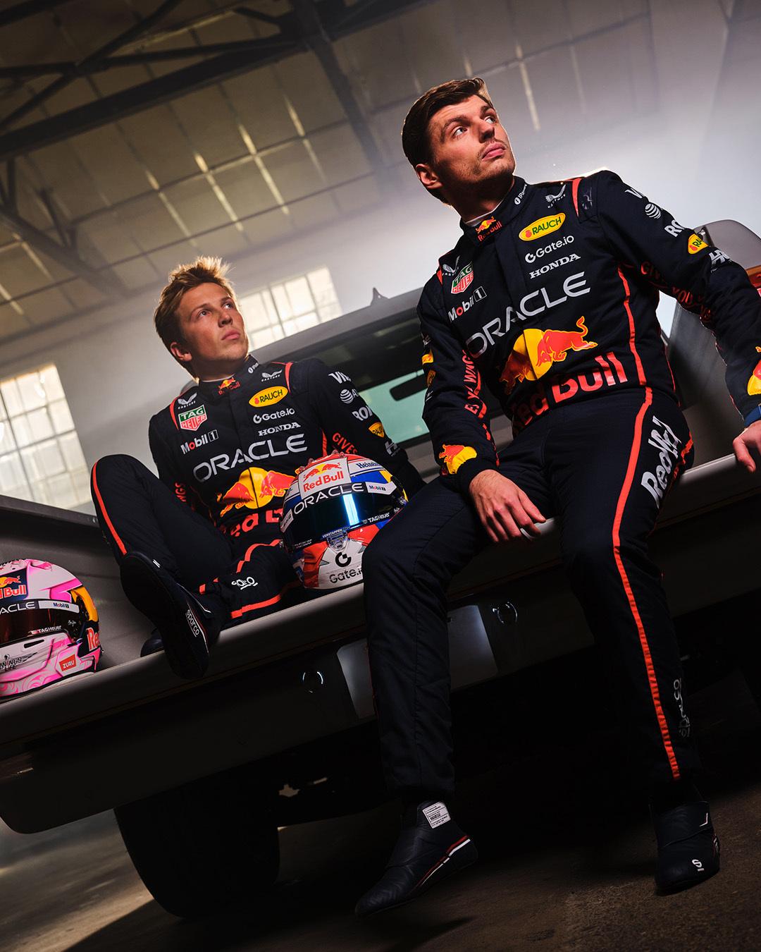 梅赛德斯鏖战法拉利，阿隆索扛起全队