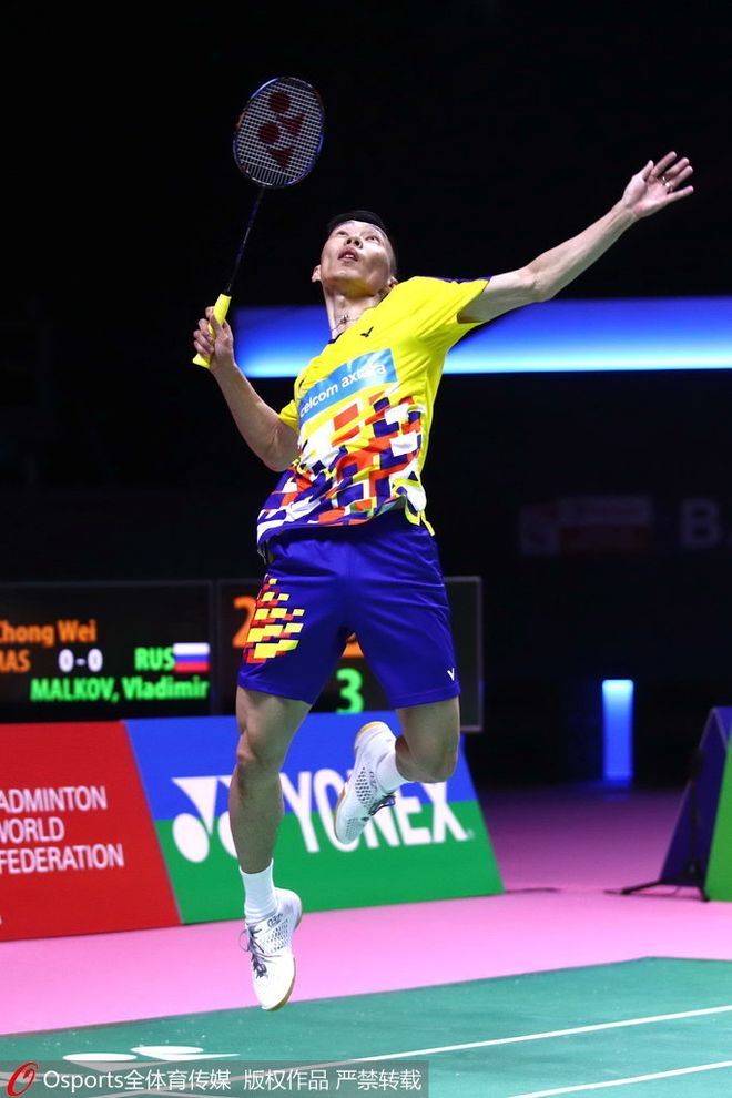 泰国队横扫日本队，安赛龙扛起全队