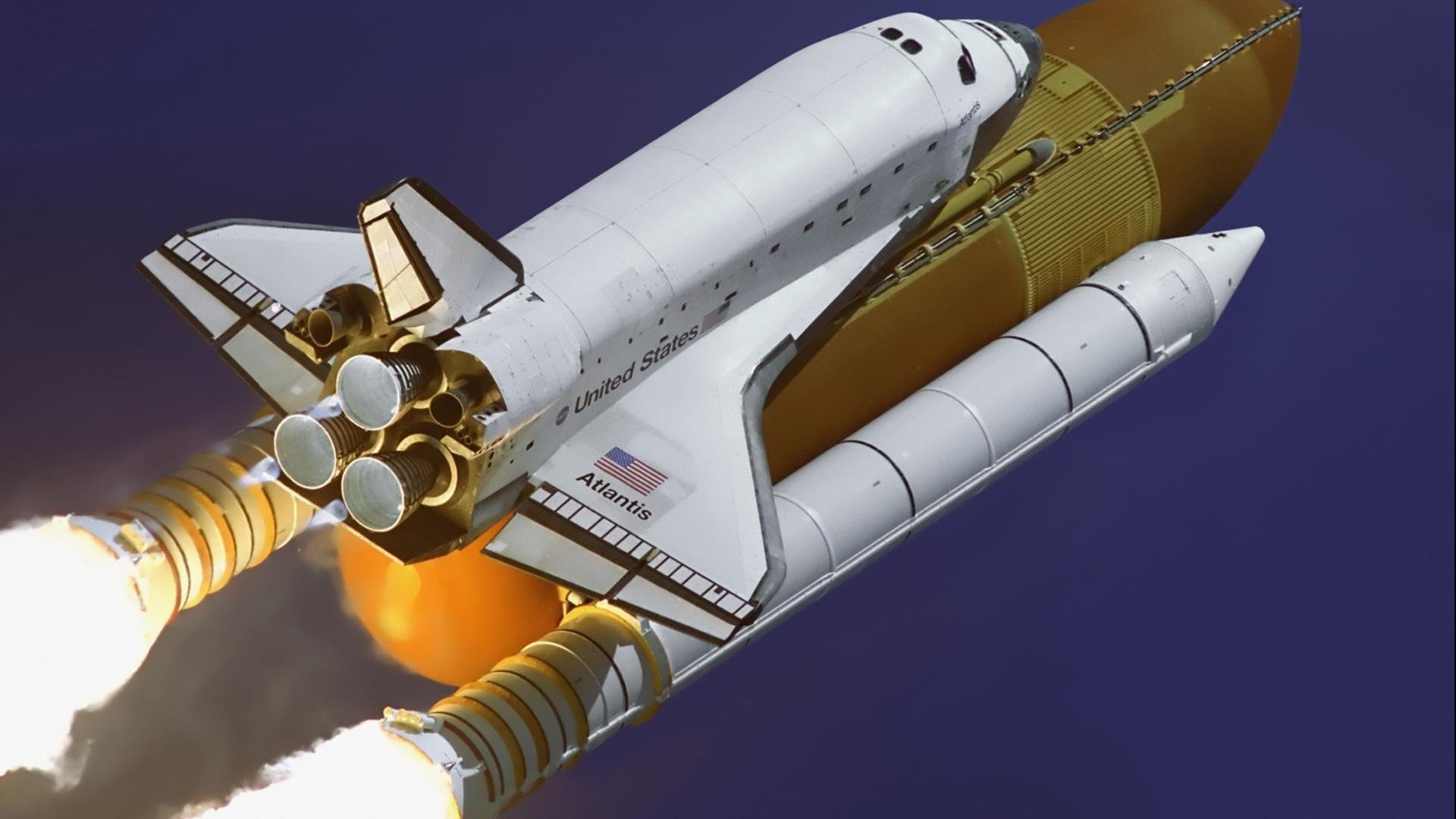 霸权的两种注解