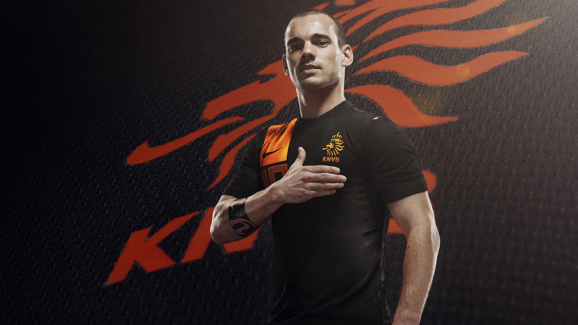 四声叹息与一瞬神光，劳塔罗·马丁内斯如何让奥地利人梦碎蓝衣军团